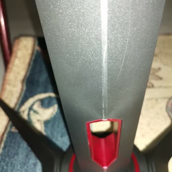 El soporte de mi monitor Viewsonic llegó roto