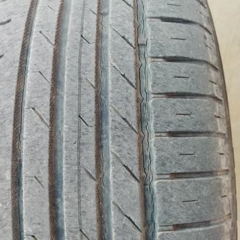 Problema de grietas en los neumáticos Nokian Wetproof