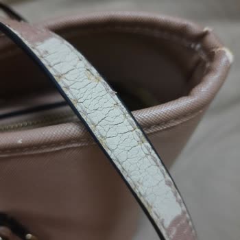 Michael Kors Bolso Camel Descosido y Pelado