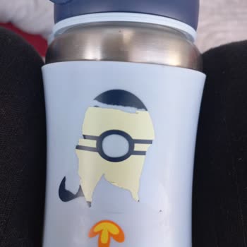 Compré dos vasos Carter's y uno ya está dañado