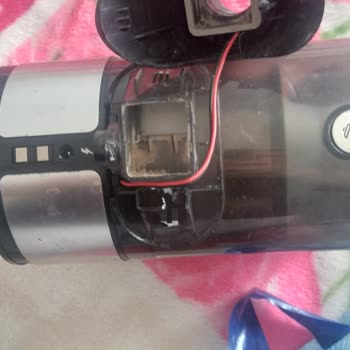 Arnica Solara Aspiradora Vertical: Problemas Recurrentes en un Año