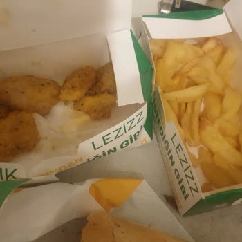 Pedido de Subway a través de Yemek Sepeti llegó tarde y en mal estado