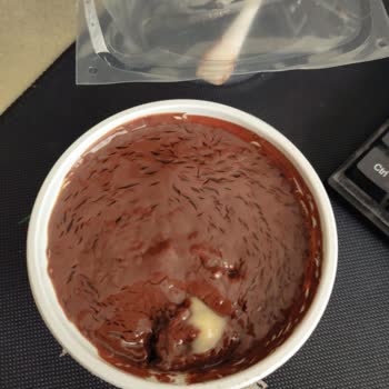 Şok Marketlerde STT Geçmemiş Ancak Bozulmuş Tatlı Satılıyor