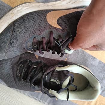 Nike FLO İş Birliği Garanti İade Müşteri Mağduriyeti