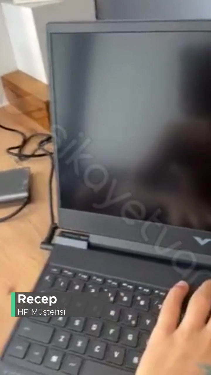 HP Victus Ekran Gelmiyor! videonun kapak resmi
