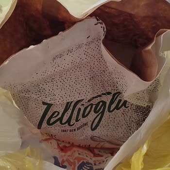 Tellioğlu Şirketler Grubu Unun Siyah Ve Beyaz Olarak Böceklenmesi