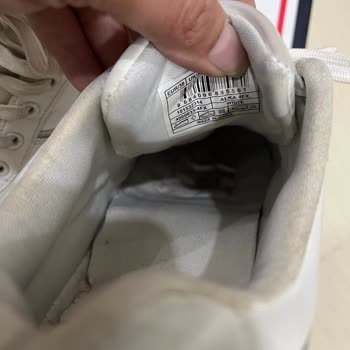 FLO Ayakkabı Üst Düzey Kalite Diye Aldığım Ayakkabının Tabanı Çöktü