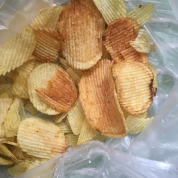 Ruffles Fazla Kızarmış Tadı Kötü Cips