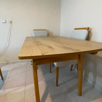 Vivense'nin Kurulum Hatası: Masamız Beşik Gibi Sallanıyor!