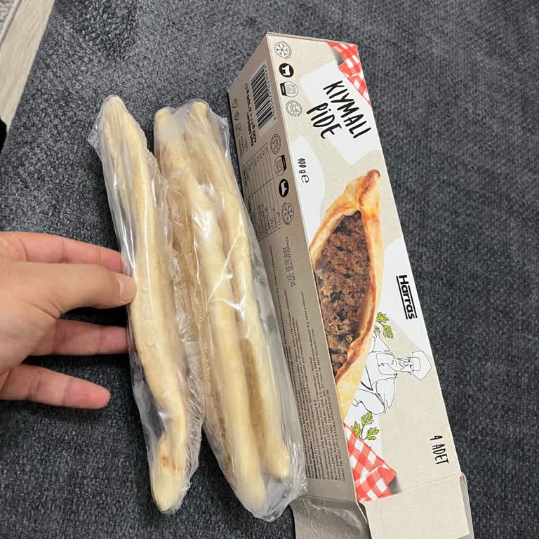 File Markette Bulunan Harras Marka Pide Eksik Çıkması