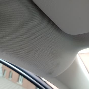 Skoda Karoq 0 Araç Pis Teslim Edildi, Aşırı Kirli İçi