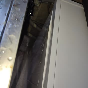 Vestel SEG Marka Bulaşık Makinesi Hasarlı Çıktı