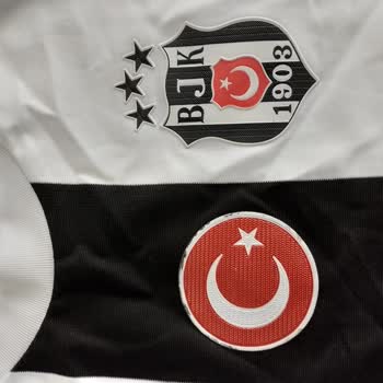 Kartal Yuvasının İlgisizliği Ve Paramızla Rezil Olmak