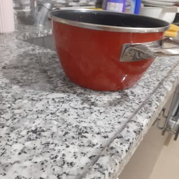 Madame Coco Kırmızı Titanyum Tencere Seti İçi Kabardı