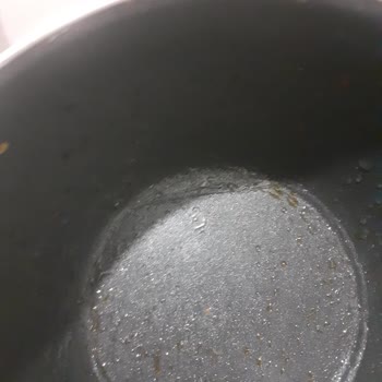 Madame Coco Kırmızı Titanyum Tencere Seti İçi Kabardı