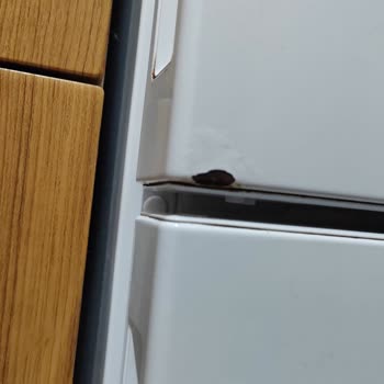 Samsung Güvenilir Diye Alın. Durduğu Yerde Başınıza İş Çıkarsın!