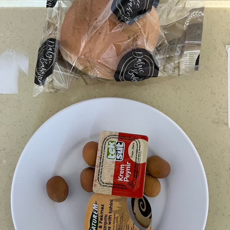 İzmir Şehir Hastanesi'nde Yetersiz Hizmet Ve Kötü Koşullar