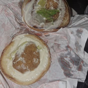 Popeyes'ta Yavaş Hizmet Ve Eksik Ürün Sorunu