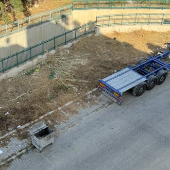 Toroslar Belediyesi Çevre Temizliği Ve Bakımsızlık