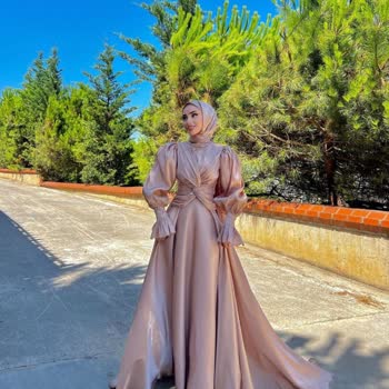 Aynur Köklükaya Tasarım Elbise Diktirdim Saten Kumaş Yerine Astardan Dikilmiş Elbise!