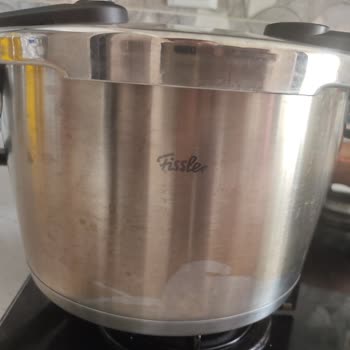 Fissler Düdüklü Tencere Karardı