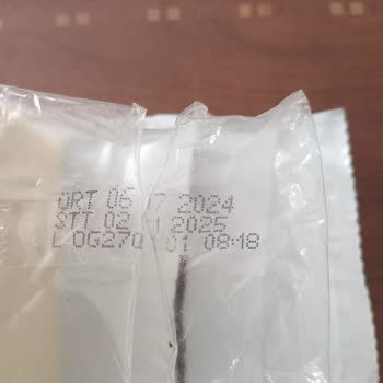 BİM'den Aldığım Kaşar Peynirinin Kötü Kokusu Ve Tadı