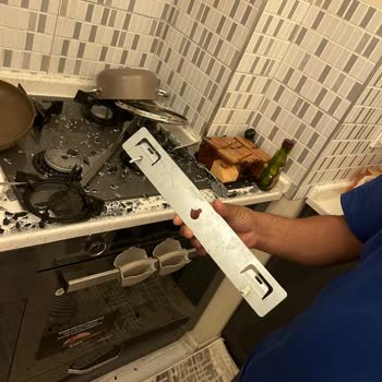 Tehlikeli Montaj Hatası: Arçelik Davlumbaz Kazası