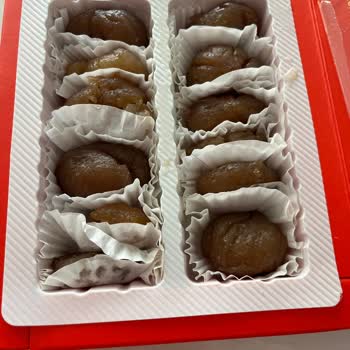 Kafkas Pasta Şekerleme Kafkas Kestane Şekerinden Saç Çıktı