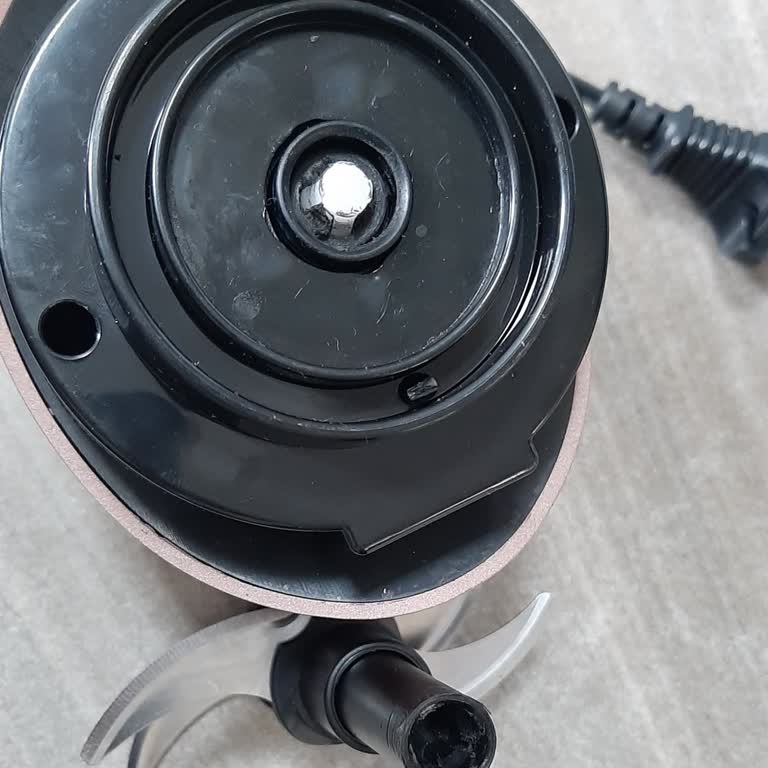 Korkmaz Mutfak Eşyaları Korkmaz Marka Doğrayıcının Dişlileri Hasar Gördü.