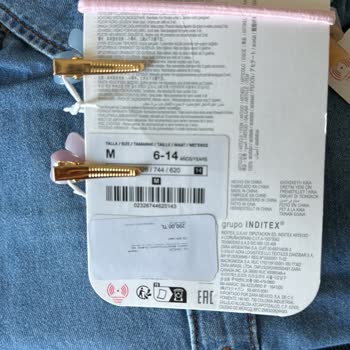 Zara Yanlış Ürün Ve Bana Ait Olan Ürünlerin Gönderilmemesi