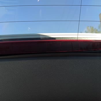 Skoda Kronik Kusurlu Bagaj Stop Lambasını Garanti Kapsamına Almıyor