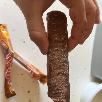 Ülker Albeni Bozuk Çikolata