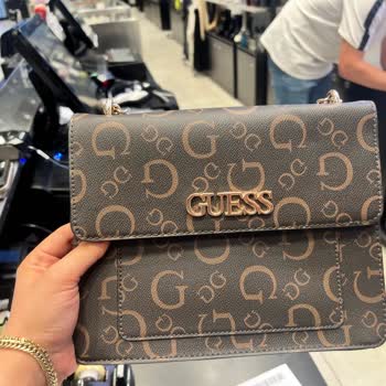 Guess Mağazasında Çanta Teslim Sorunu