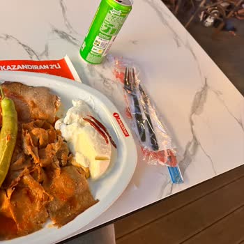 Baydönerin Hijyenden Uzak Hizmeti