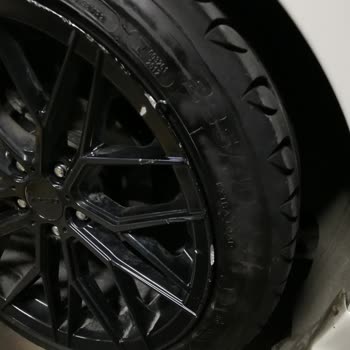 Honda Marmara Da Bakımda Hasar Gören Araç