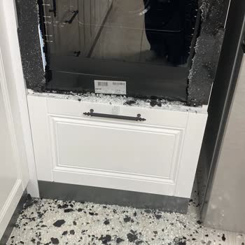 Oscar Fırın Kapağı Patladı