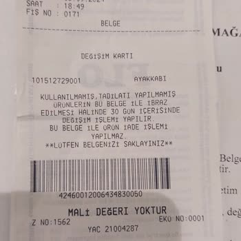 FLO Ayakkabı Üretim Hatası Ayakkabı