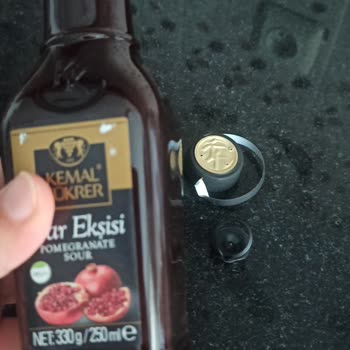 Kemal Kükrer Nar Ekşisi Tortu Ve Acımsı Tat