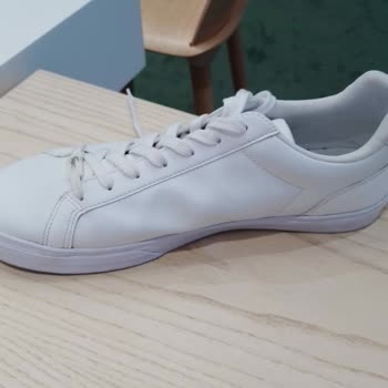 Lacoste Satış Sonrası Destek Te Müşterisinin Yanında Durmadı