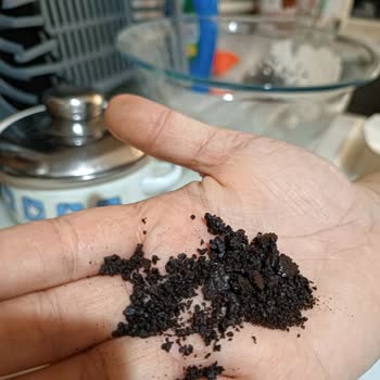 Nescafe Koyu Ve Topaklanmış