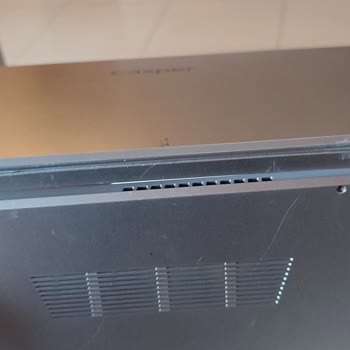 Casper Nirvana Casper Notebook Kendiliğinden Kırılıyor