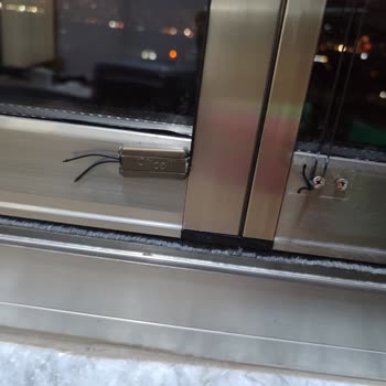 Plicell Perde Plicell Cam Balkon Perdesi Plastik Kırılma Sorunu