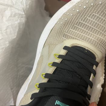 Hummel Ayakkabıda 2 Ayda Açılma Sorunu
