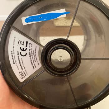 Fakir HSA Stone 4048 Dust Container Keeps Breaking and Battery Clips Are Jamming