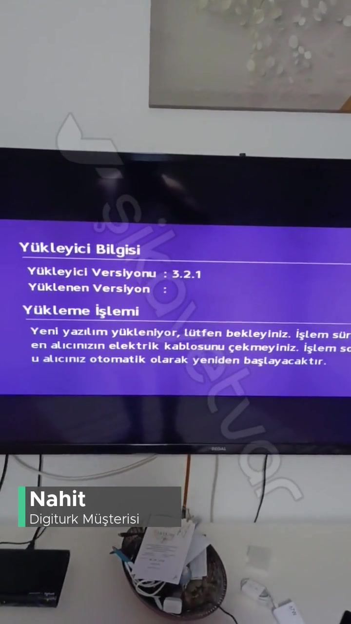 Digiturk Cihazı Yazılım Yükleniyor Diye Kaldı Kimse İlgilenmiyor! videonun kapak resmi