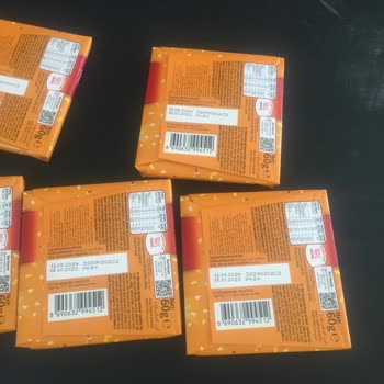 A101'de Tarihi Geçmiş Çikolata Satışı Ve Halk Sağlığını Tehlikeye Atma
