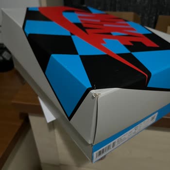 Wunder Hasarlı Kutu Gönderdi