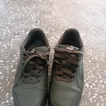 Kalitesiz Puma Kesinlikle Alma...!