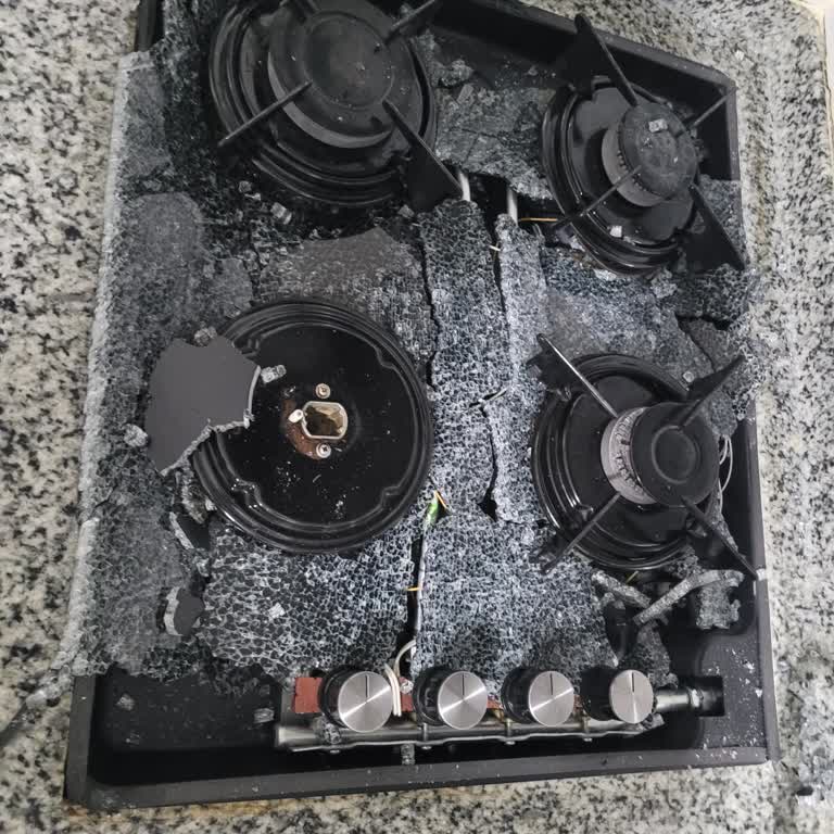 Kumtel Cam Ankastre Ocak Patlaması