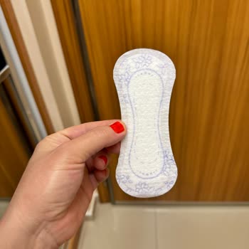 Orkid Günlük Pedi Kullanımında Şiddetli Kaşıntı Ve Tahriş Sorunu